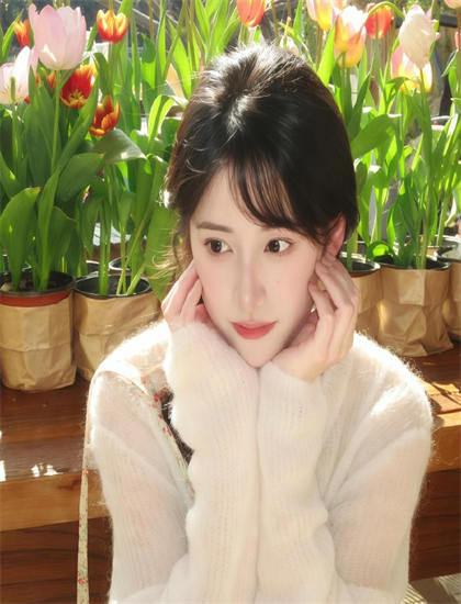 《爱不过徒有虚名》表演技巧：表演风格的独特性与艺术价值 揭示人性的复杂与美好