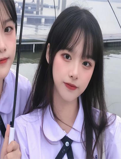 幕后探秘能召回前世的布米叔叔：主题的思想内涵与现实意义 了解一部电影是如何诞生